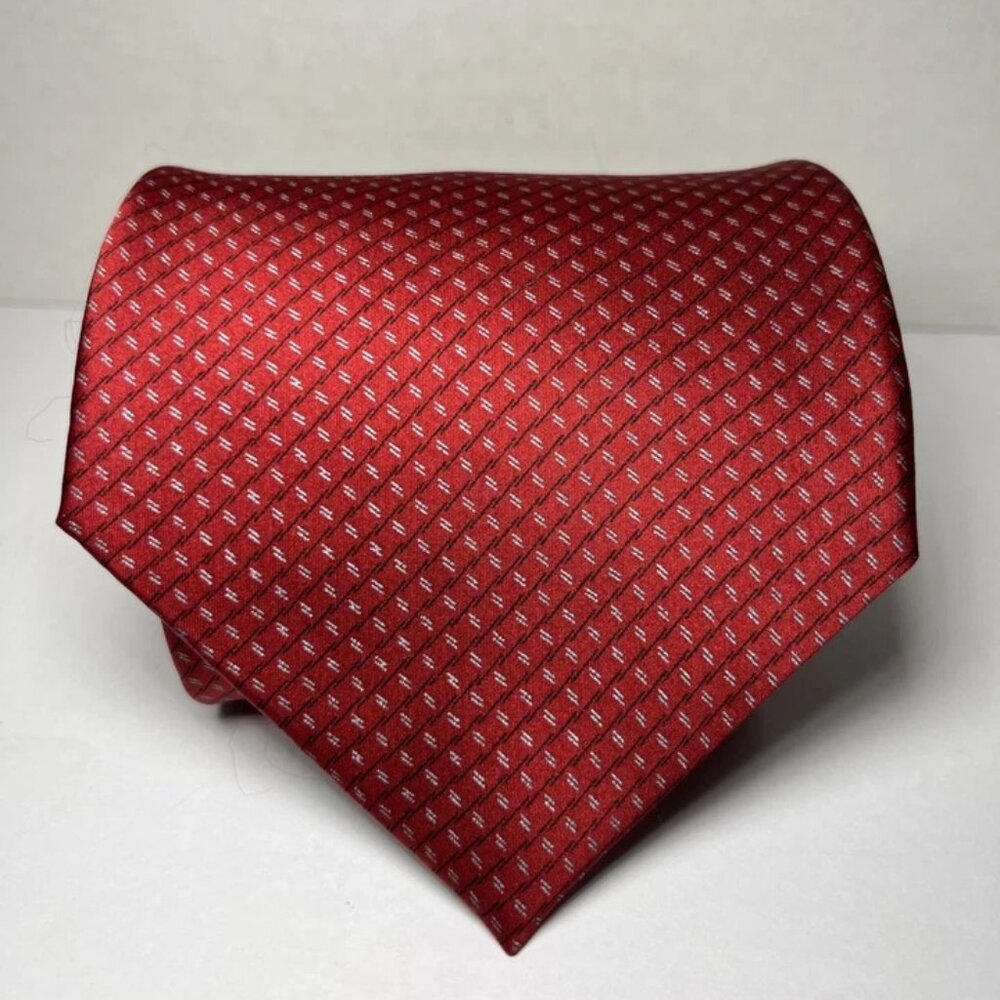 Gianfranco Ruffini Italy 100% Silk Mens Necktie Red L 58" W 4"